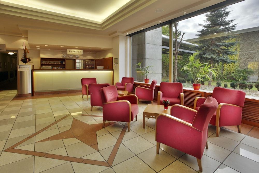 Hotel Western Frankfurt Airport 4*