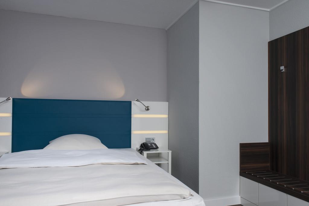 Western Frankfurt Airport Hotel 4*